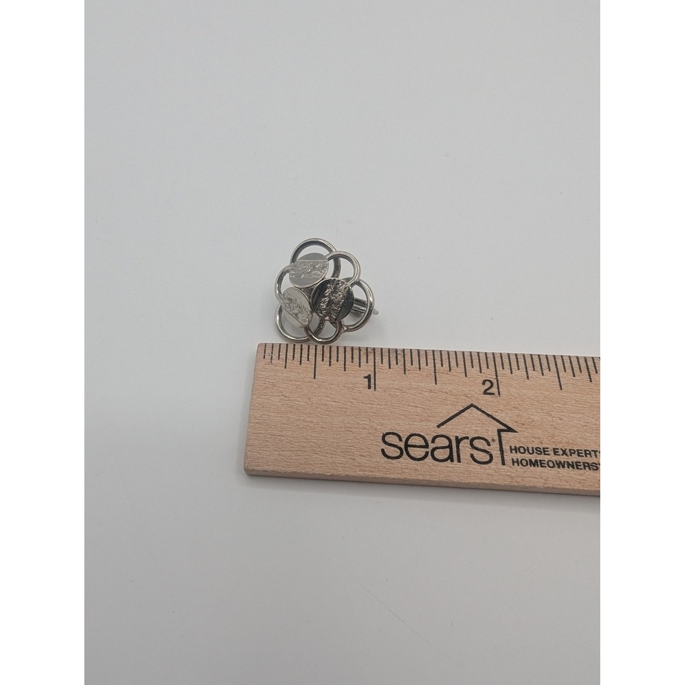 Sarah Coventry Vintage Silver Tone Floral Clip On Earrings Signed Textured MCM - Picture 5 of 5